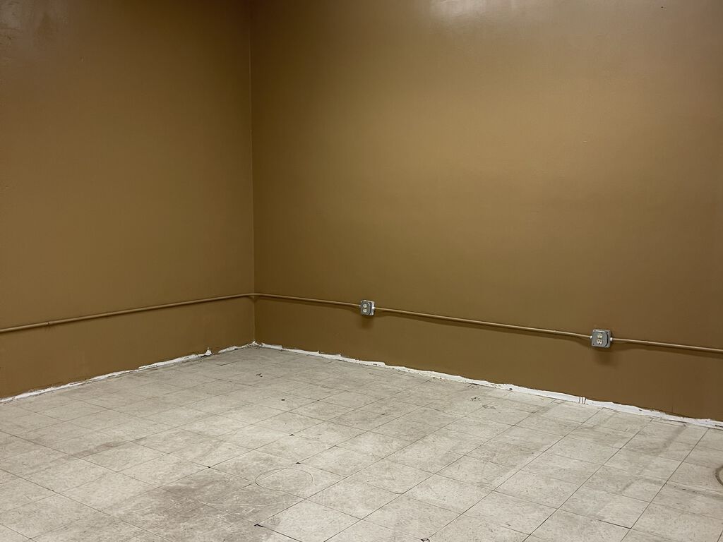 10873 Folsom Blvd - Photo 3
