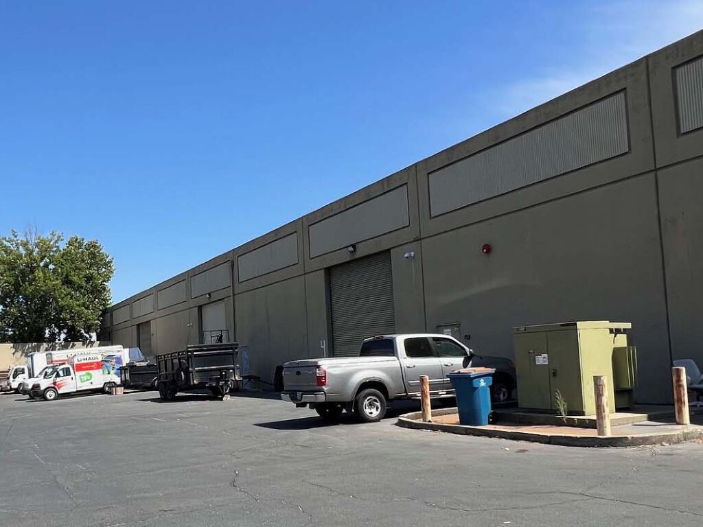 11415 Folsom Blvd - Photo 3