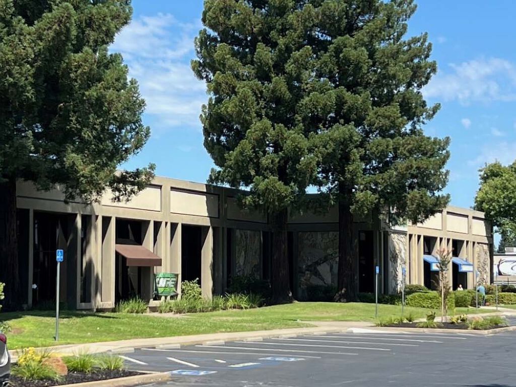 11415 Folsom Blvd - Photo 4