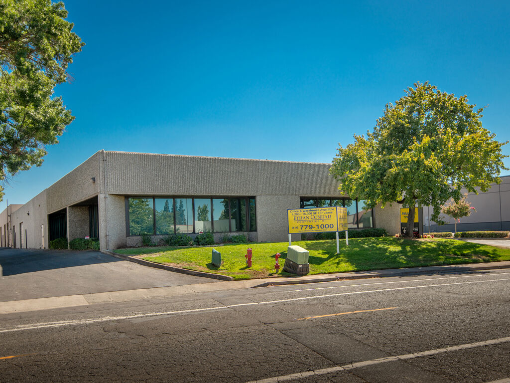 11481 Sunrise Gold Circle - Photo 4