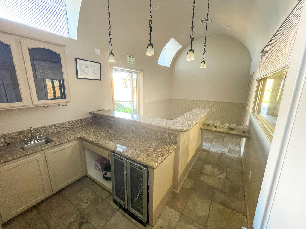 15511 Isleton Rd - Photo 4