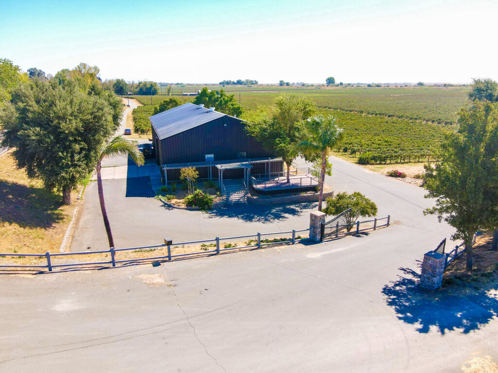 15511 Isleton Rd - Photo 7
