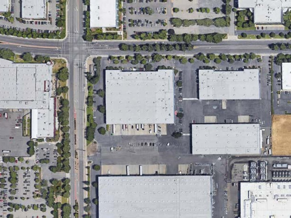 1780 N Market Boulevard - Photo 3