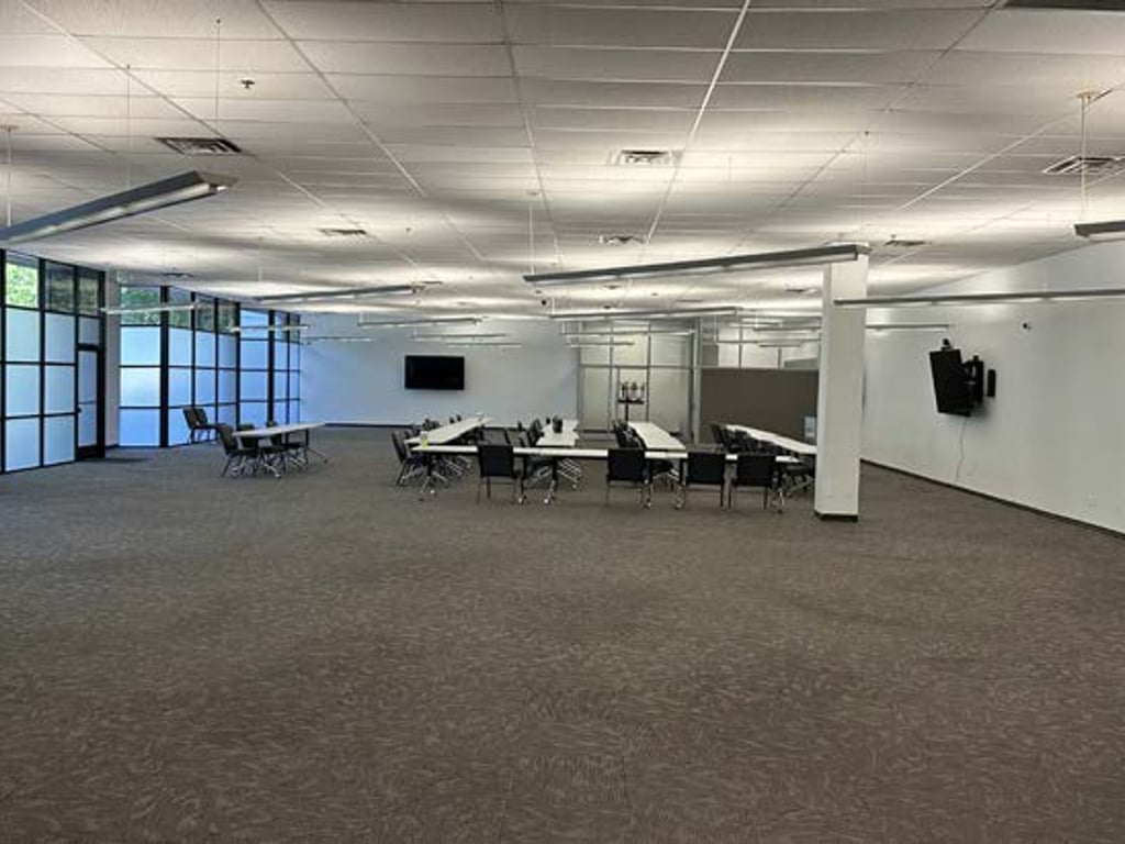 1780 N Market Boulevard - Photo 6