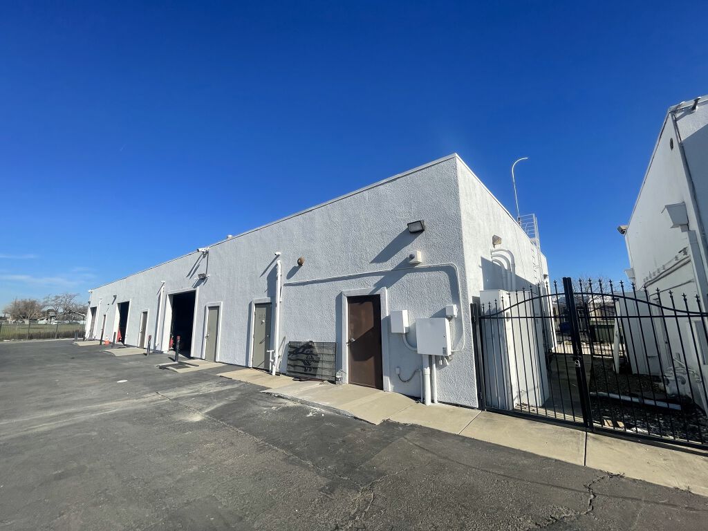 2811 Florin Rd - Photo 4