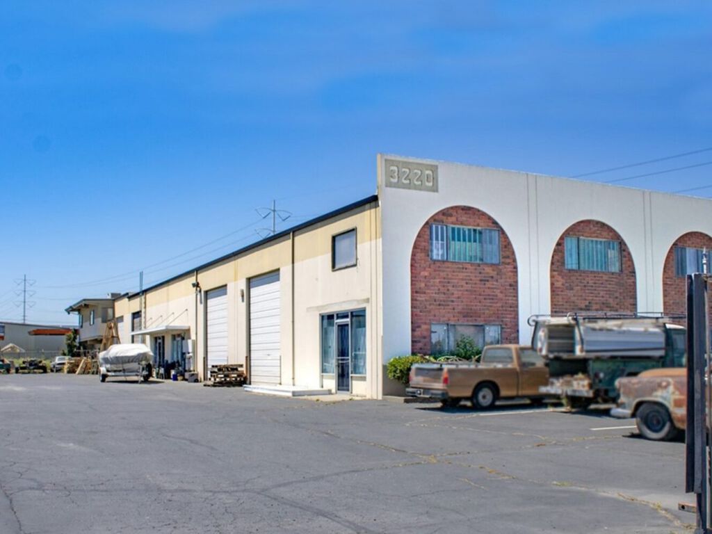 3220 51st Ave - Photo 1