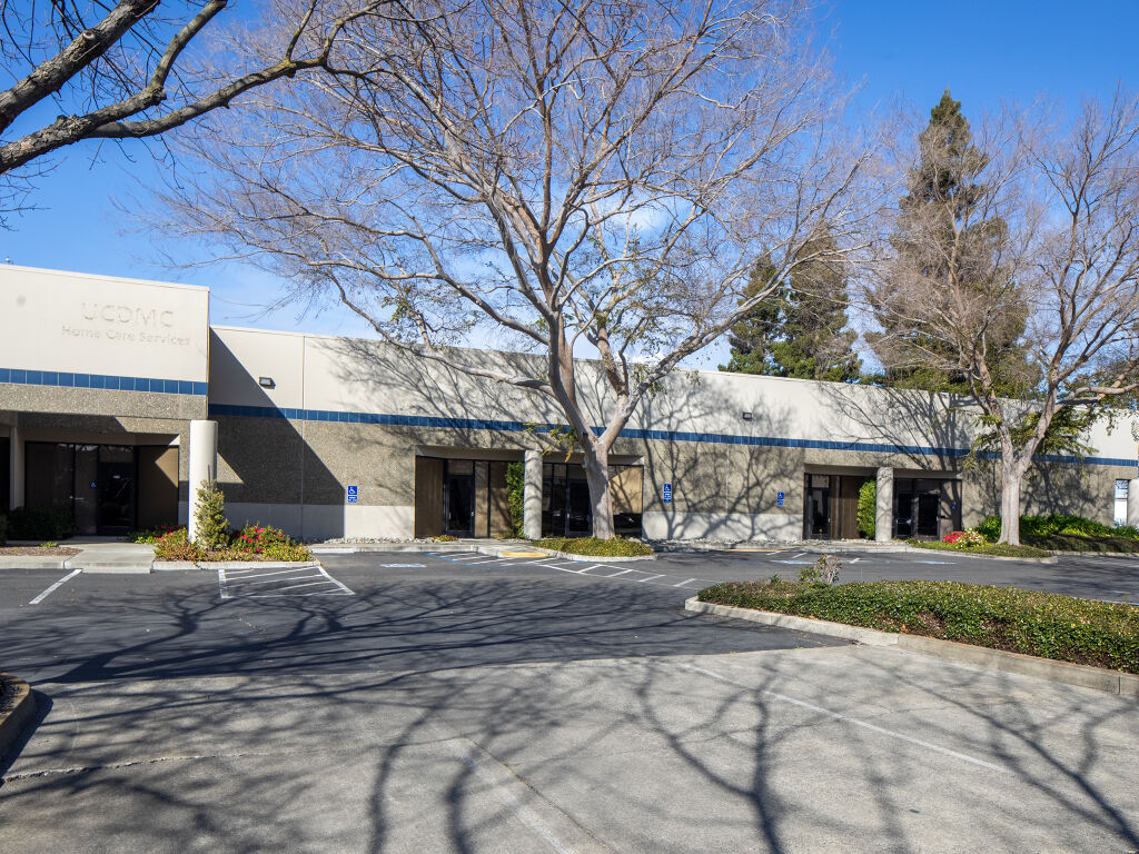 3560 3630 3700 Business Drive - Photo 2