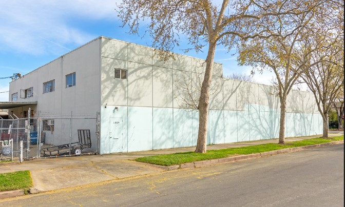 360 Commerce Circle, Sacramento