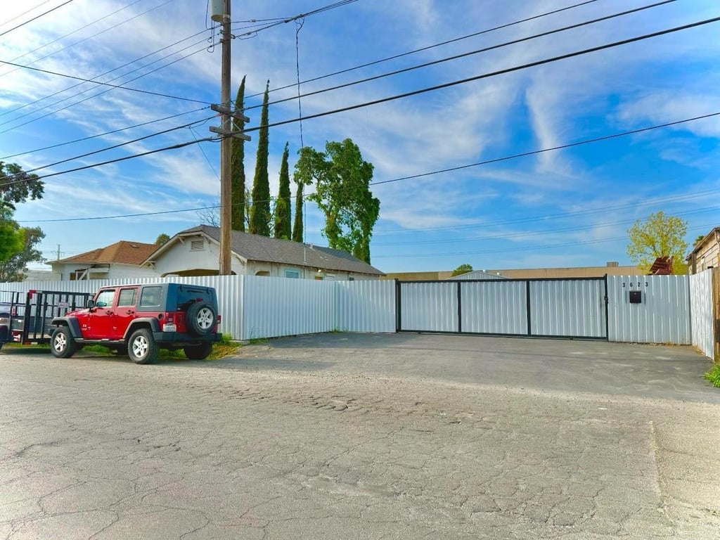 3623 51st Ave - Photo 5
