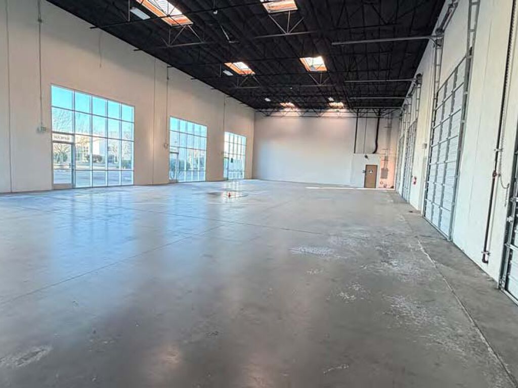 4009 N Freeway Blvd - Photo 6