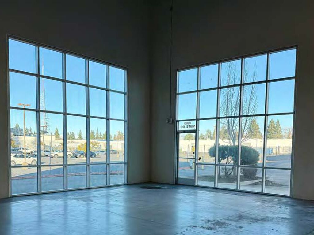 4009 N Freeway Blvd - Photo 7