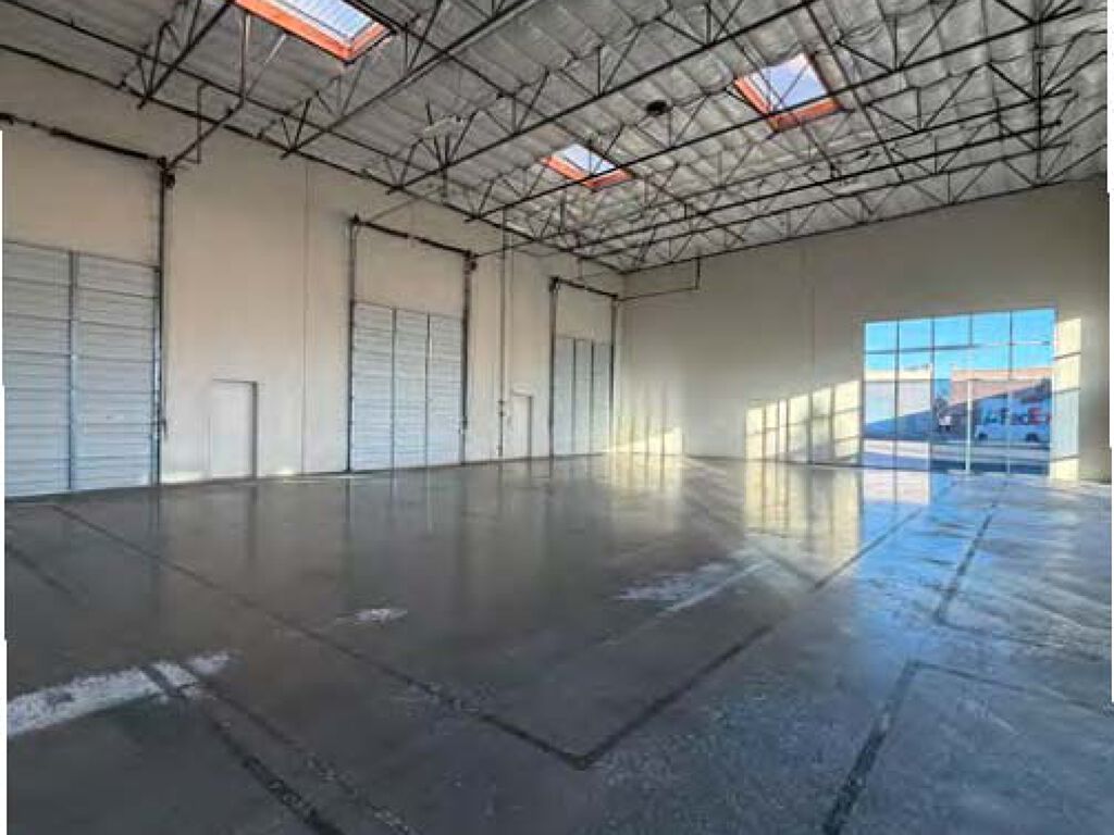 4015 N Freeway Blvd - Photo 5