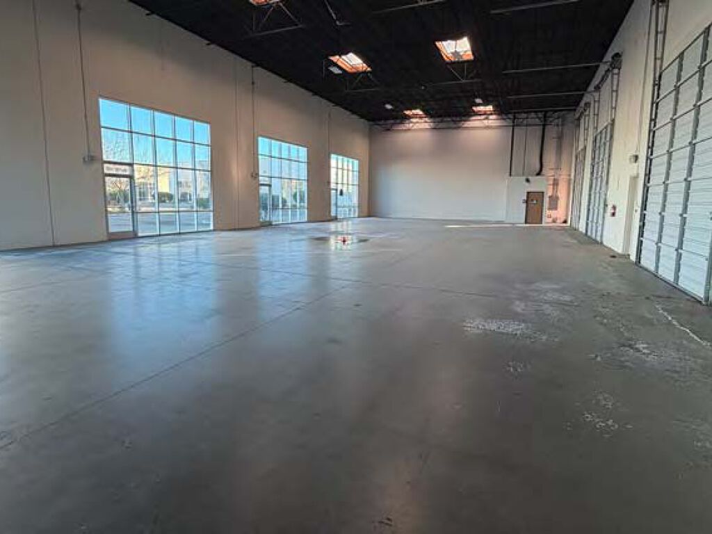 4021 N Freeway Blvd - Photo 5