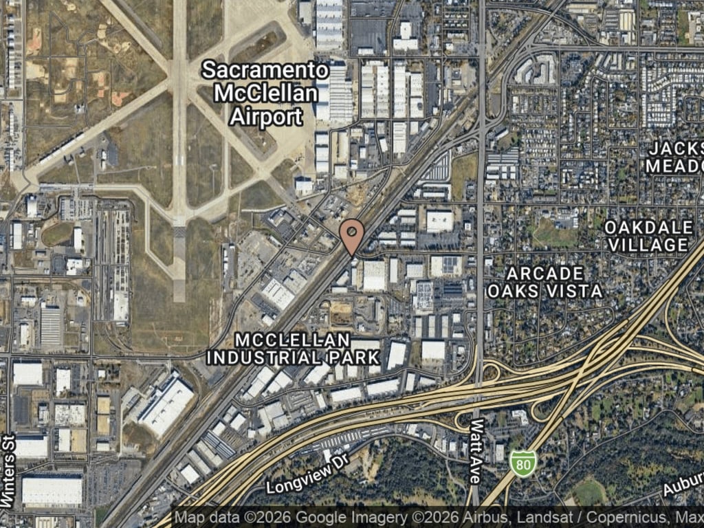 4562 Roseville Road, Suite B - Photo 3