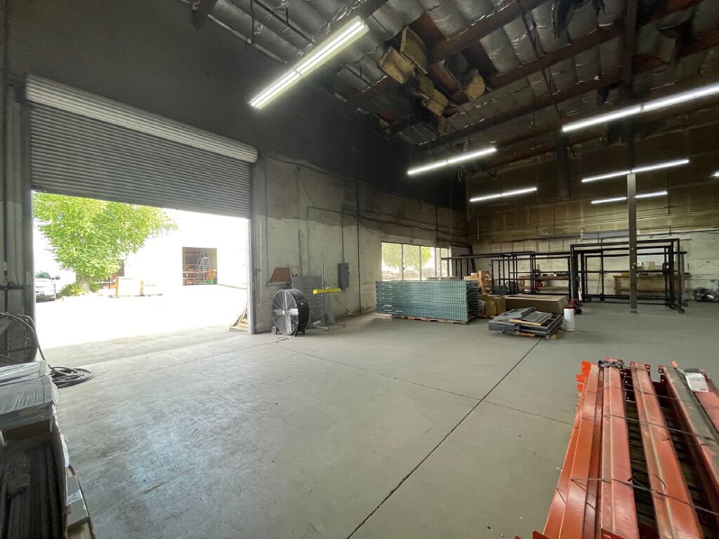 7307 Roseville Rd - Photo 4