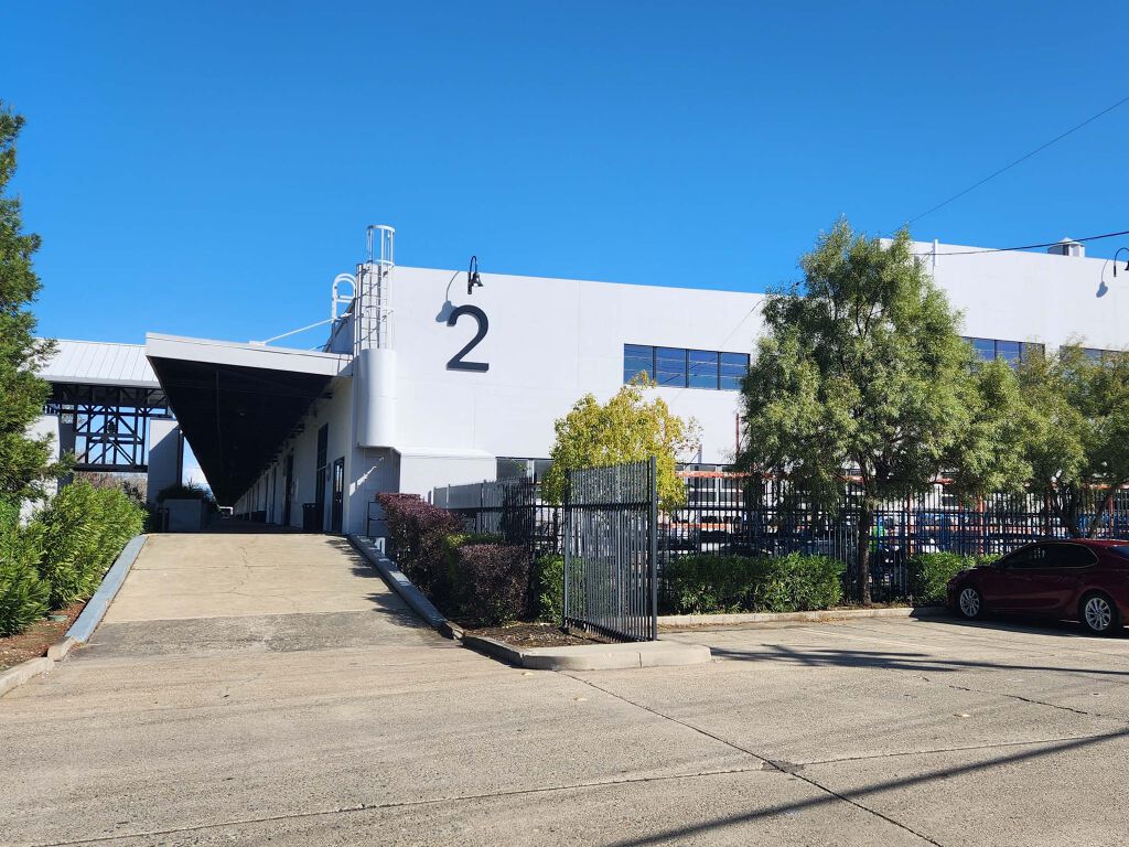 8200-8250 Ferguson Ave, #Bays 1&2, Sacramento