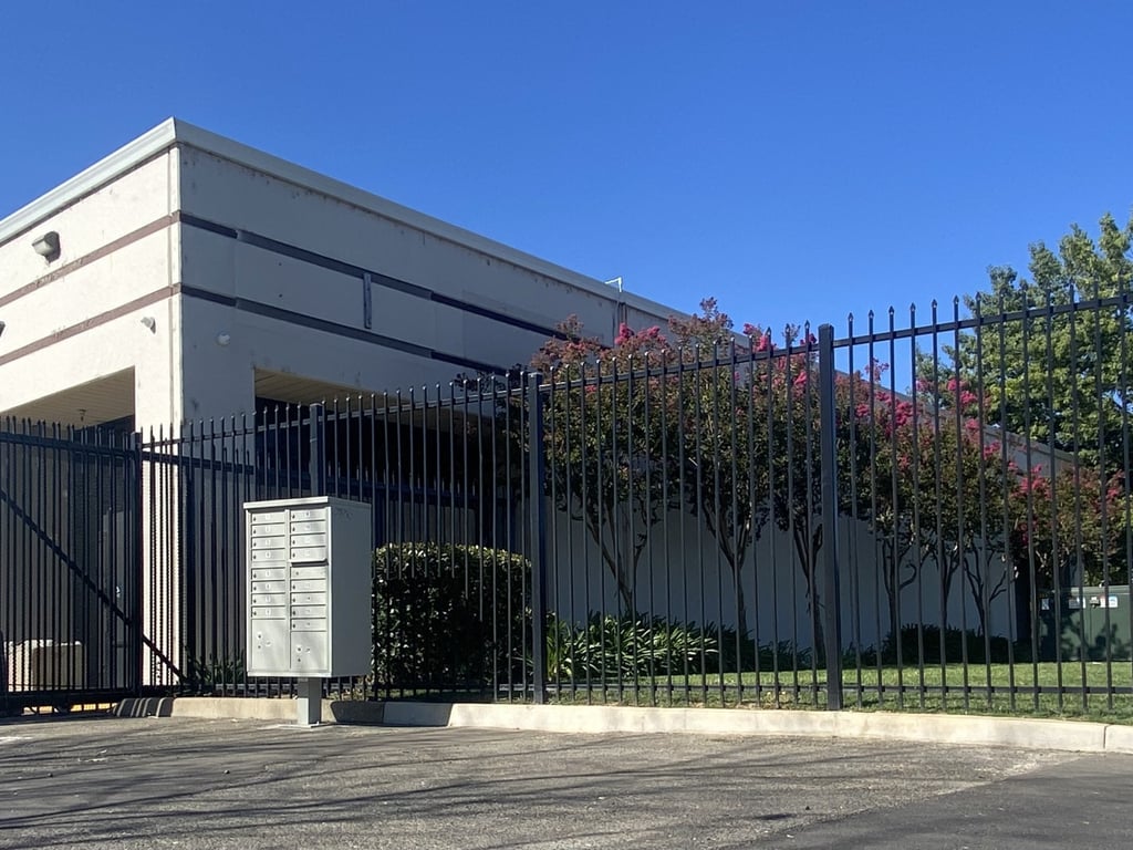 8530 Fruitridge Road, Sacramento