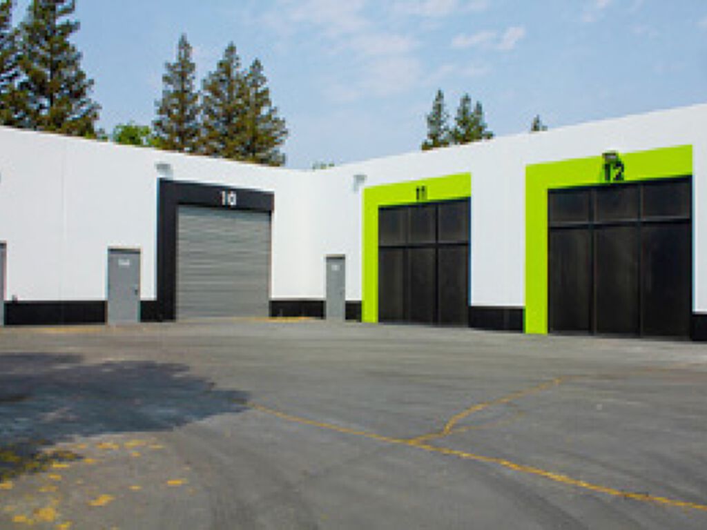 9960 Business Park Dr - Photo 2